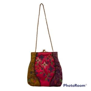VINTAGE BEBE BEADED RAW SILK DETAIL SMALL EVENING BAG RARE ⭐️⭐️⭐️⭐️⭐️